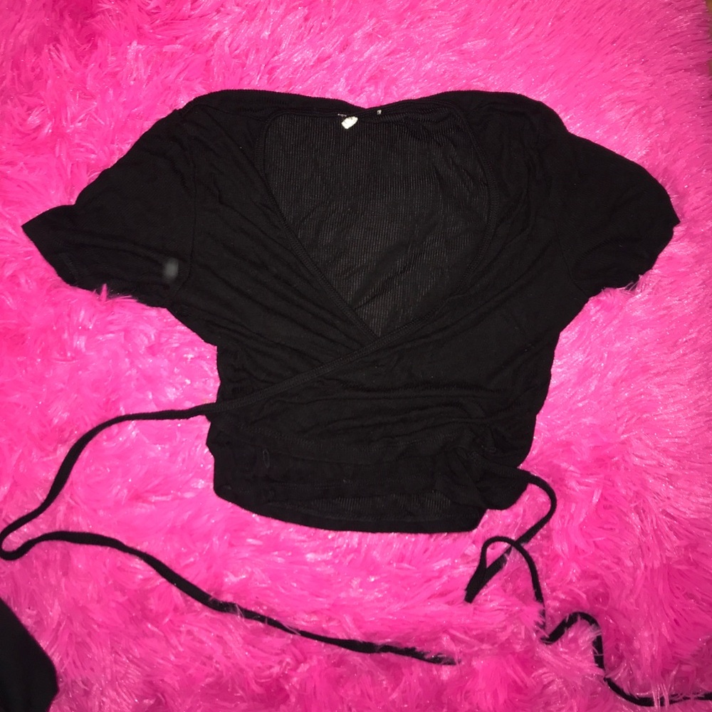 Brandy Melville wrap top